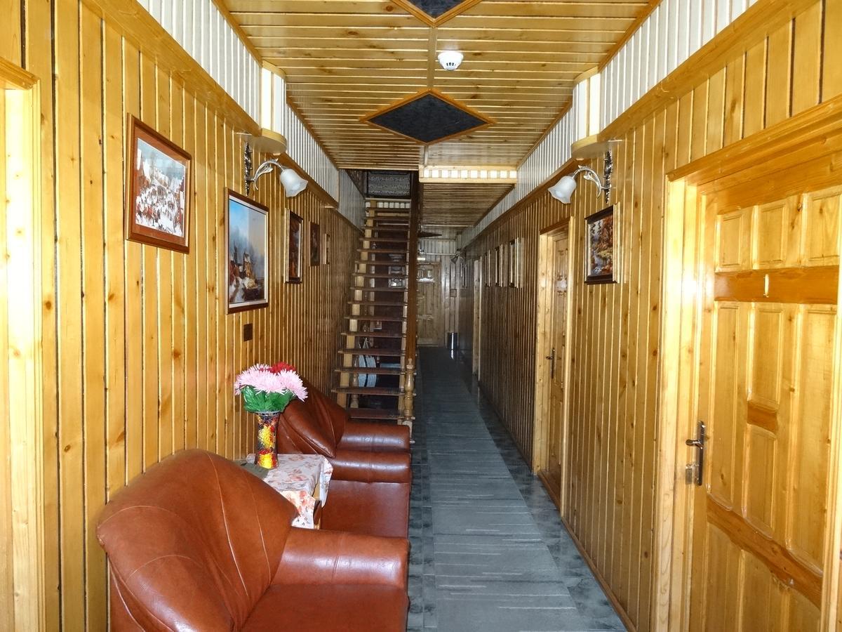 Pensiunea Orizont Farcasa Exterior foto